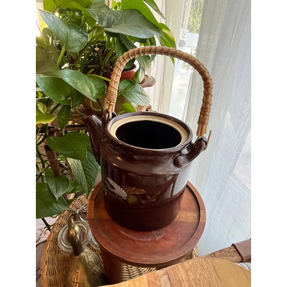 Vintage Japanese Crane Teapot - Brown Ceramic with Gold Accents & Rattan Handle - Picture 12 of 15